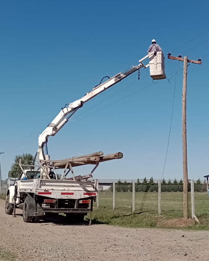 Recambio de postes de luz