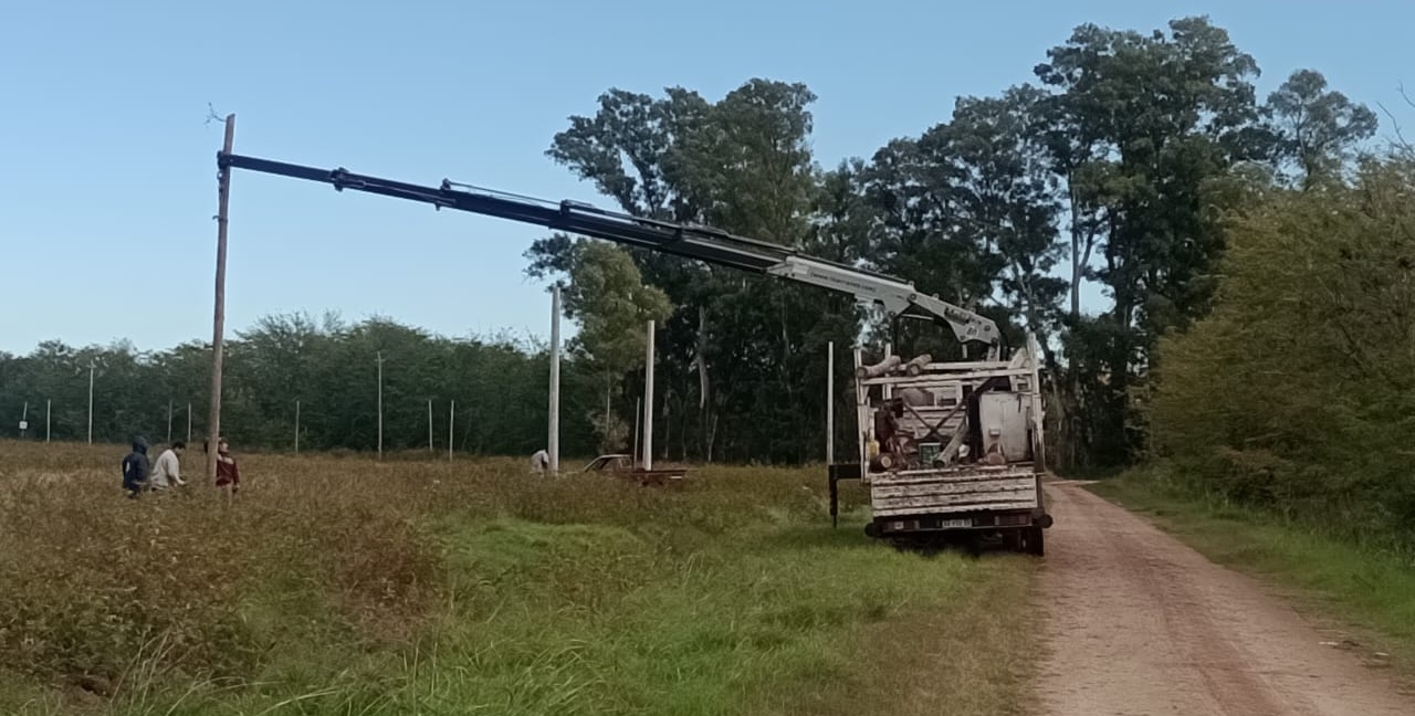 Servicio de Hidrogrúa, traslado de maquinarias y montajes